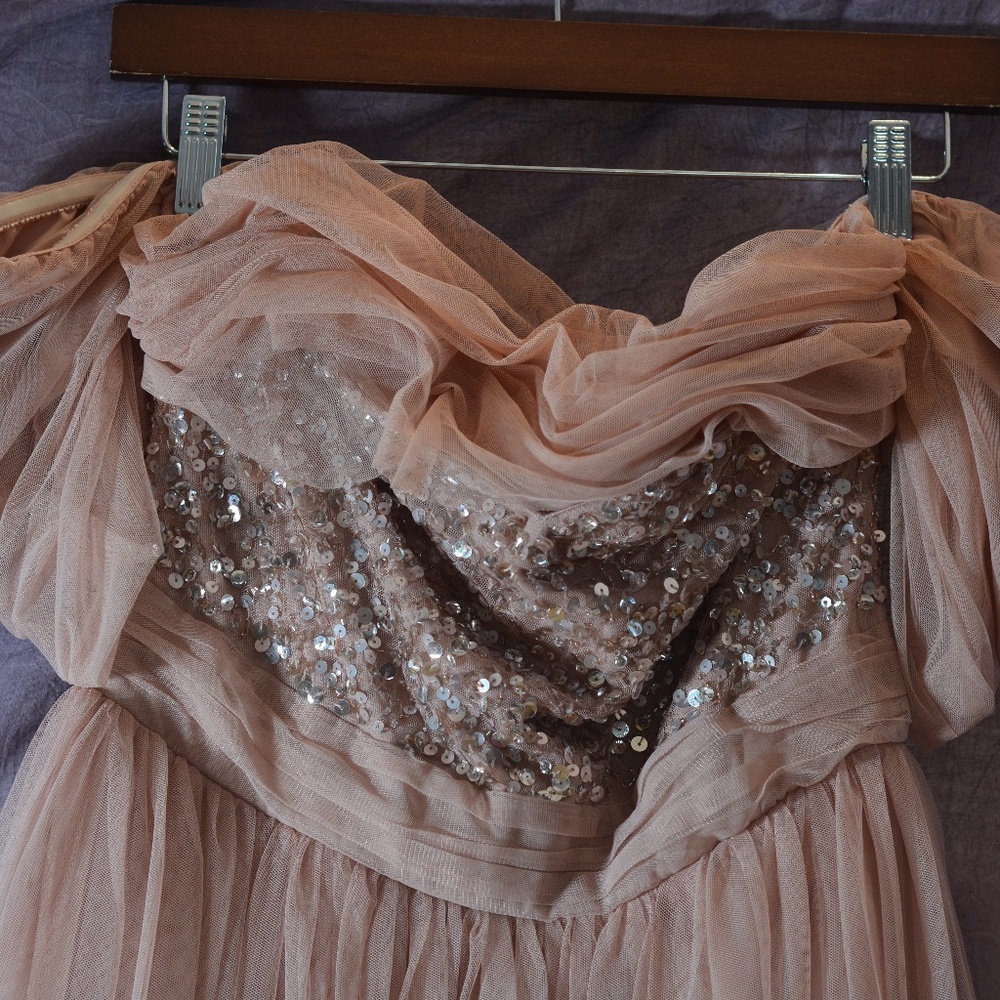 Cinderella Plush Pink Drop Shoulder Sequin Dress SZ 8 by SOSO NwT